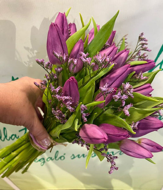 Servicios de floristería: arreglos florales para bodas, negocios e iglesias